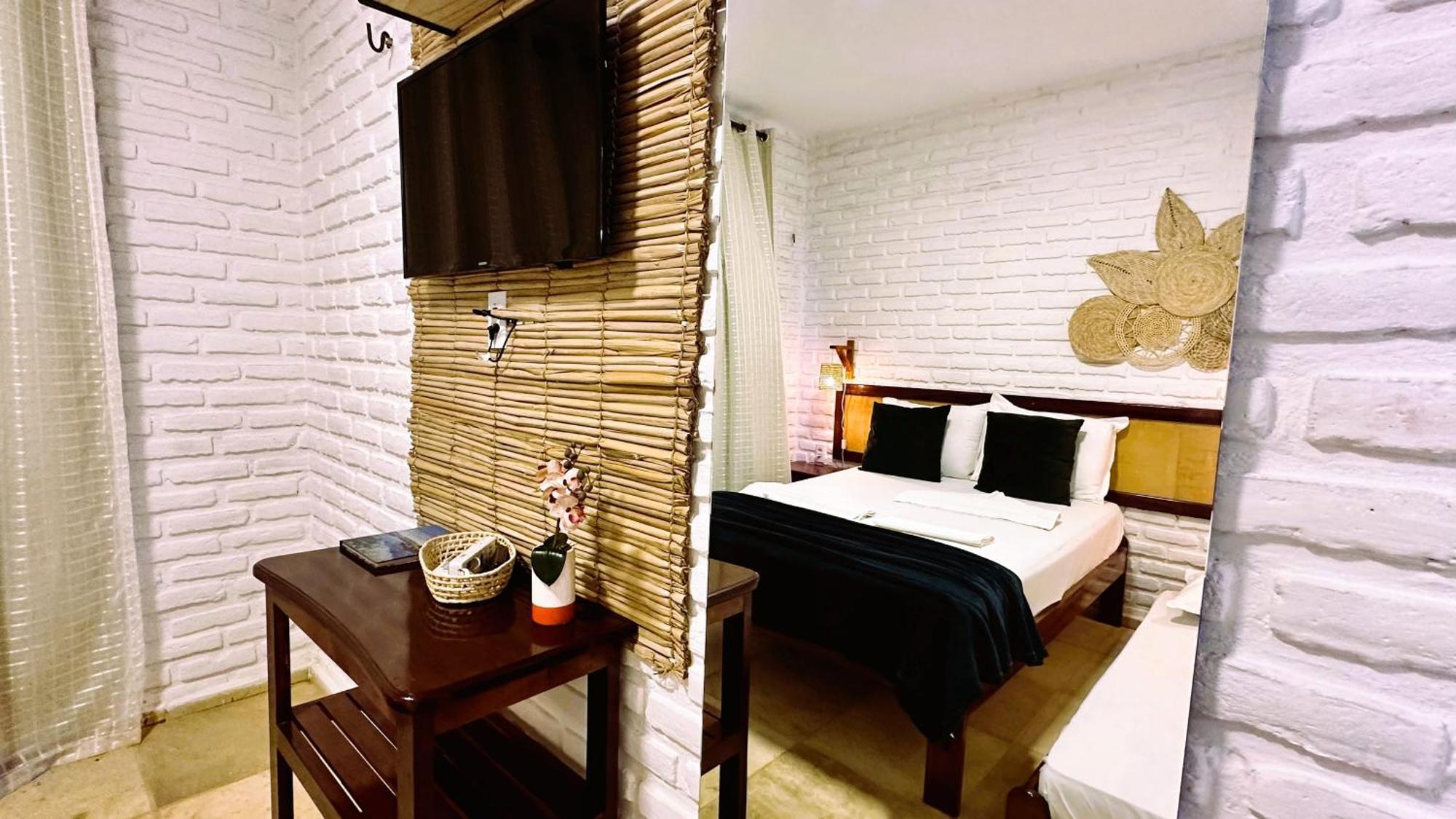 Suites Bosque De Flecheiras Bagian luar foto