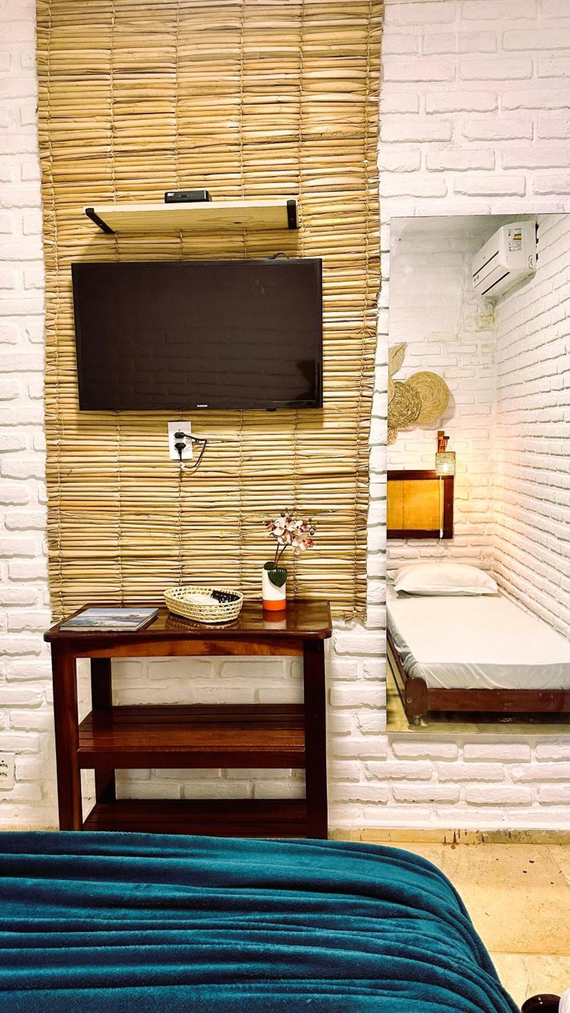 Suites Bosque De Flecheiras Bagian luar foto