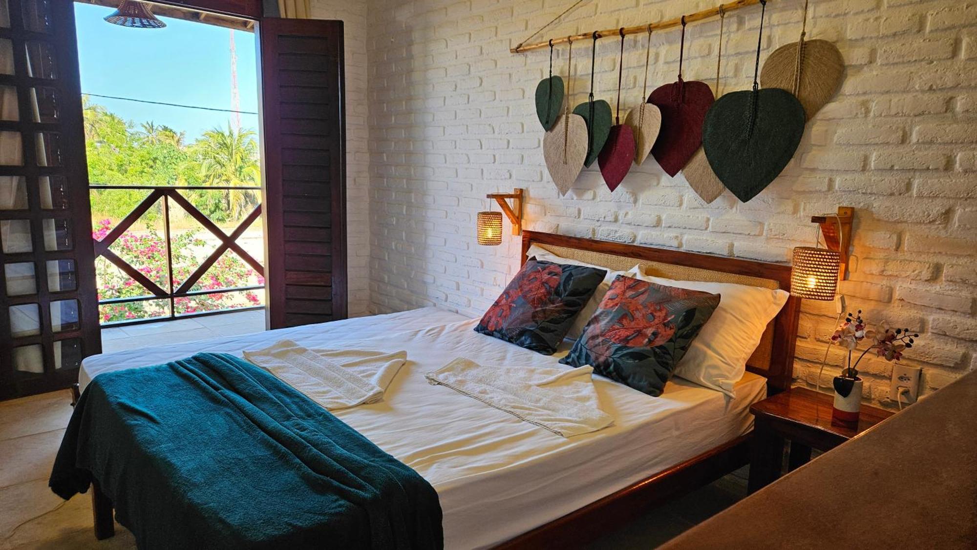 Suites Bosque De Flecheiras Bagian luar foto